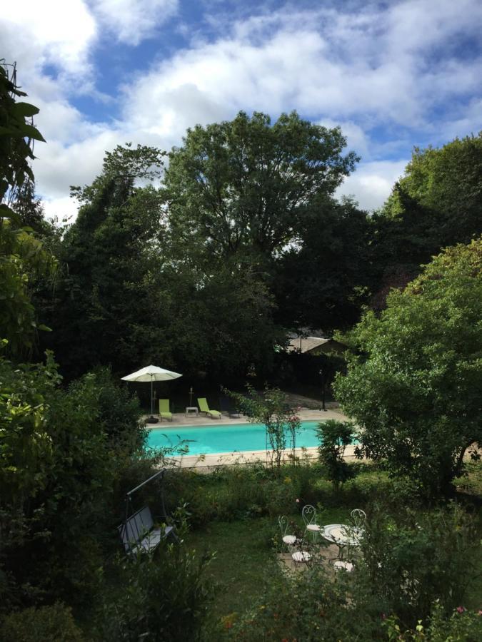 Il Etait Une Fois Un Jardin Saint-Fargeau  Exterior photo