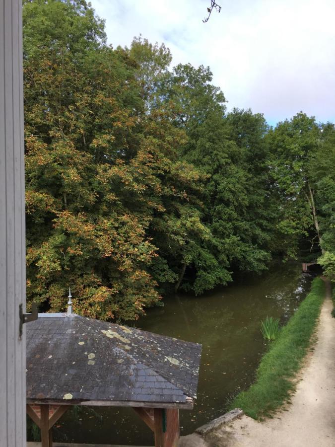 Il Etait Une Fois Un Jardin Saint-Fargeau  Exterior photo