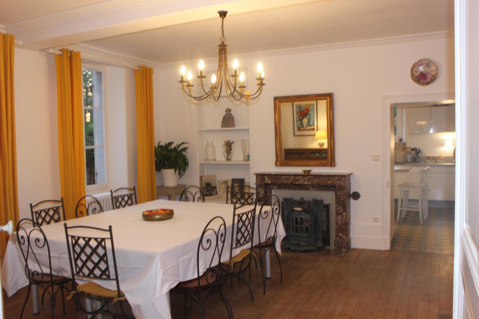 Il Etait Une Fois Un Jardin Saint-Fargeau  Exterior photo