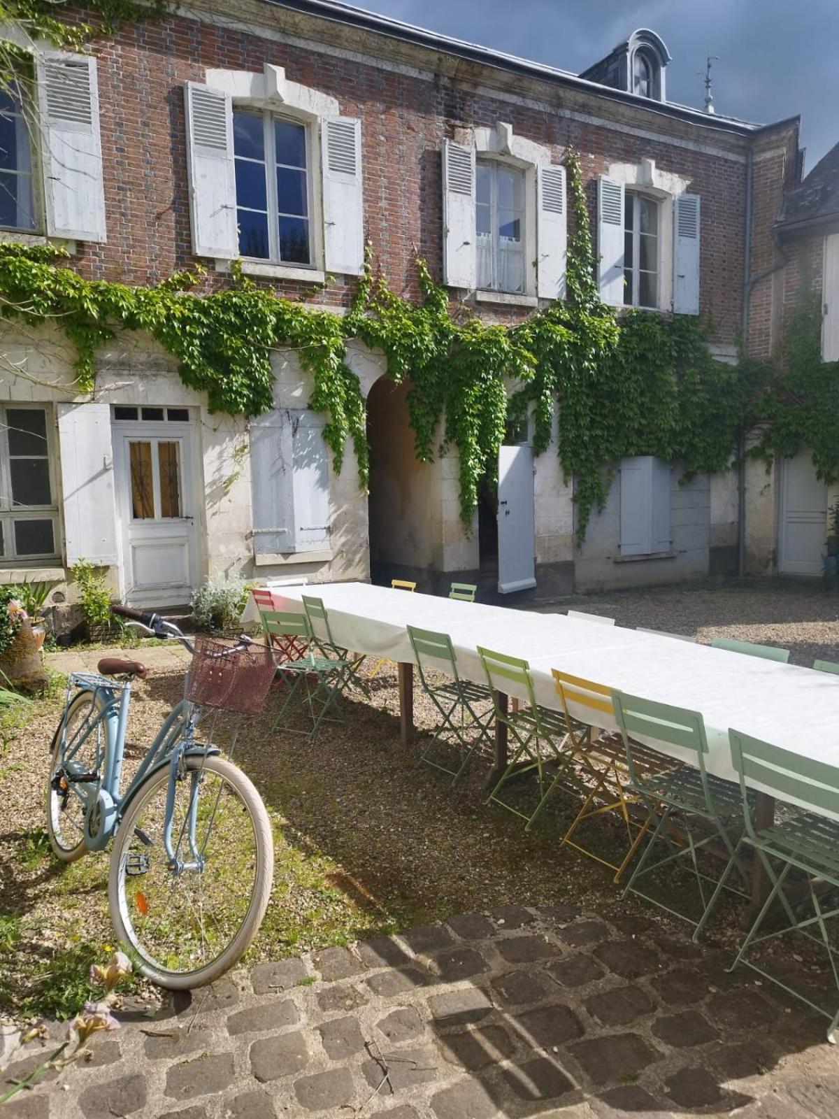 Il Etait Une Fois Un Jardin Saint-Fargeau  Exterior photo